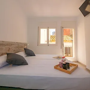 https://agi-gloria-hostel.catalonia-hotels.com